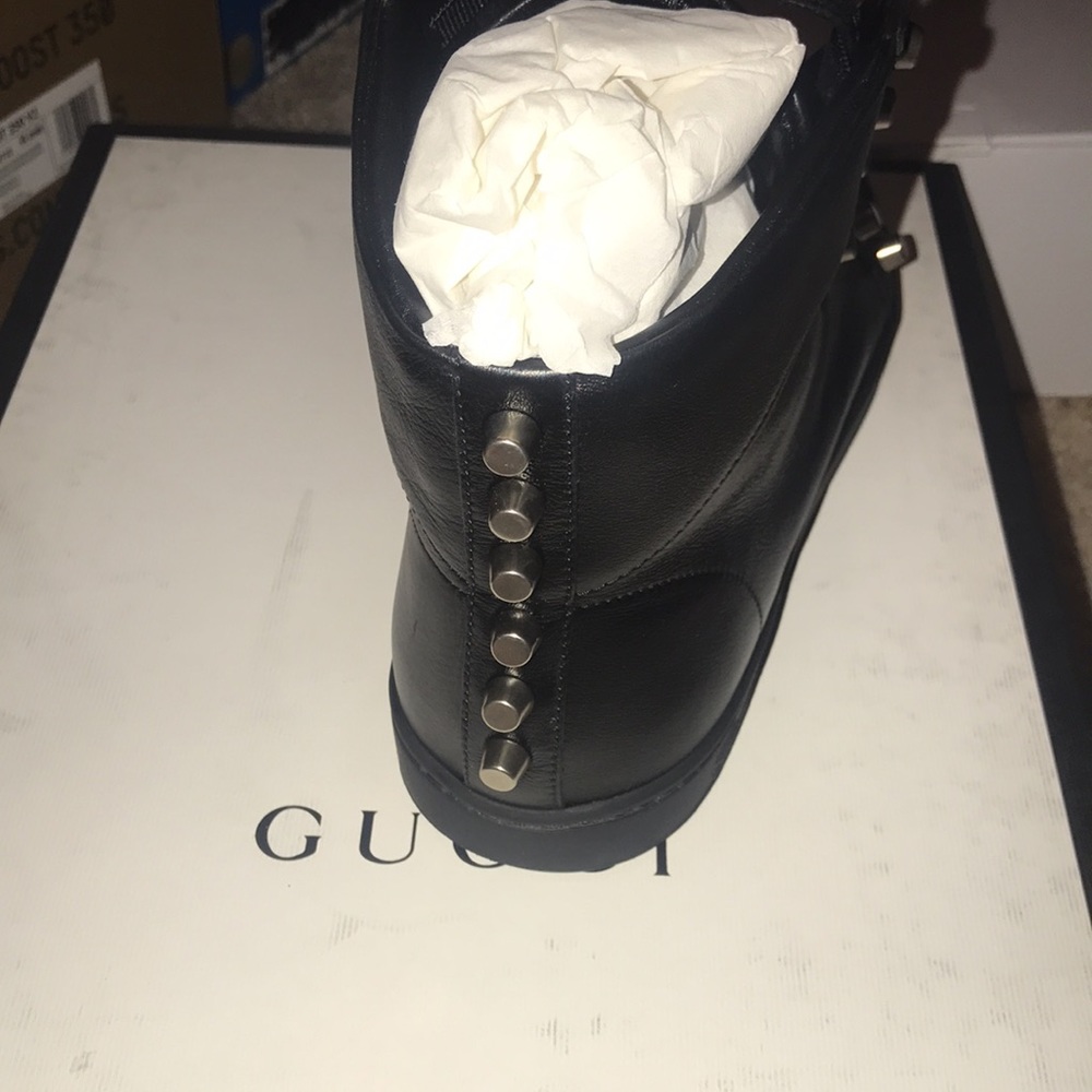 Studded Gucci high top sneakers - Picture 4 of 6